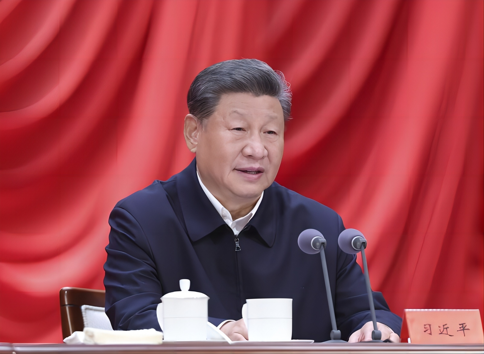 習近平在省部級主要領(lǐng)導(dǎo)干部學(xué)習貫徹黨的二十屆三中全會精神專題研討班開班式上發(fā)表重要講話： 深入學(xué)習貫徹黨的二十屆三中全會精神 凝心聚力推動改革行穩(wěn)致遠